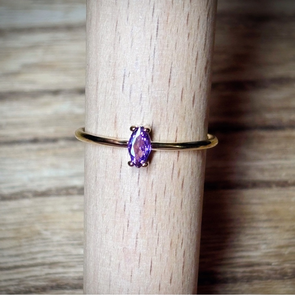 18k Yellow Gold Plated Sterling Silver .18ct Marquise Cut Amethyst Ring